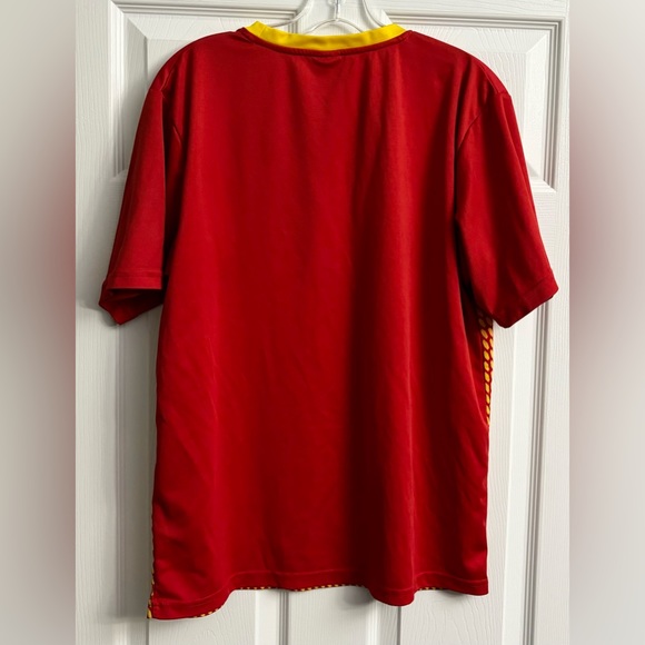 LFC Liverpool Mens Red Yellow Geometric Pattern Soccer Jersey Size Medium - Picture 3 of 3